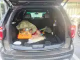 Photo 13 - Ford Explorer (Import)