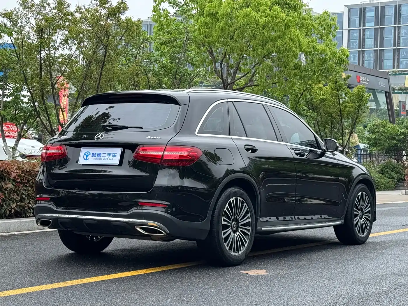 Mercedes-Benz GLC 2018 Facelift GLC 260 4MATIC Dynamic фото 4