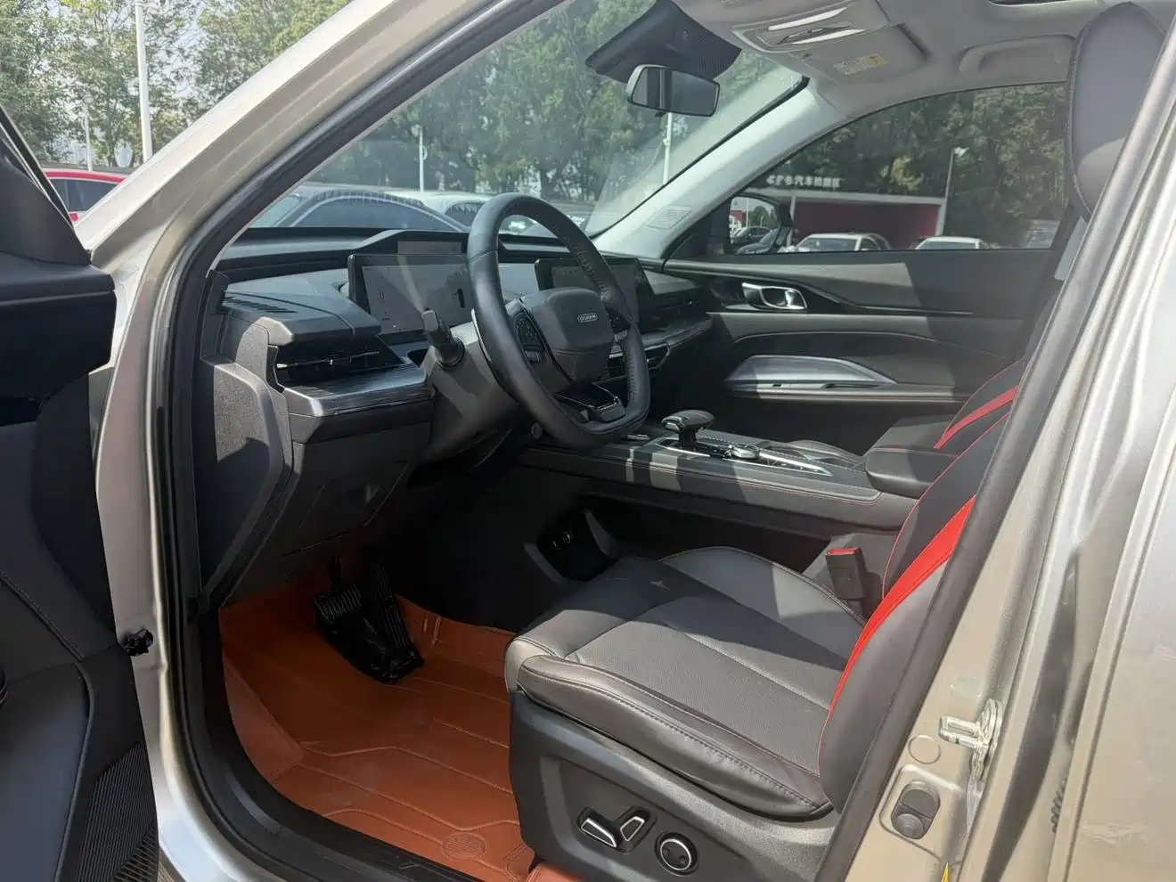 صورة 6 - Changan Oshan Z6