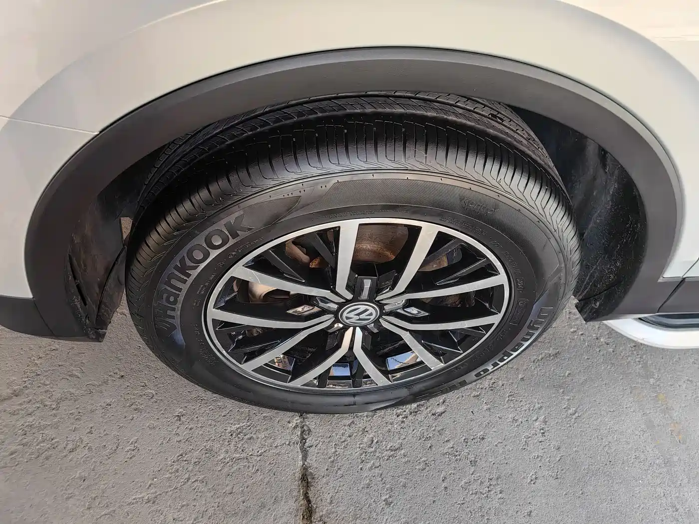 Volkswagen Tiguan L 2018 330TSI Automatic 2WD Luxury Edition фото 4