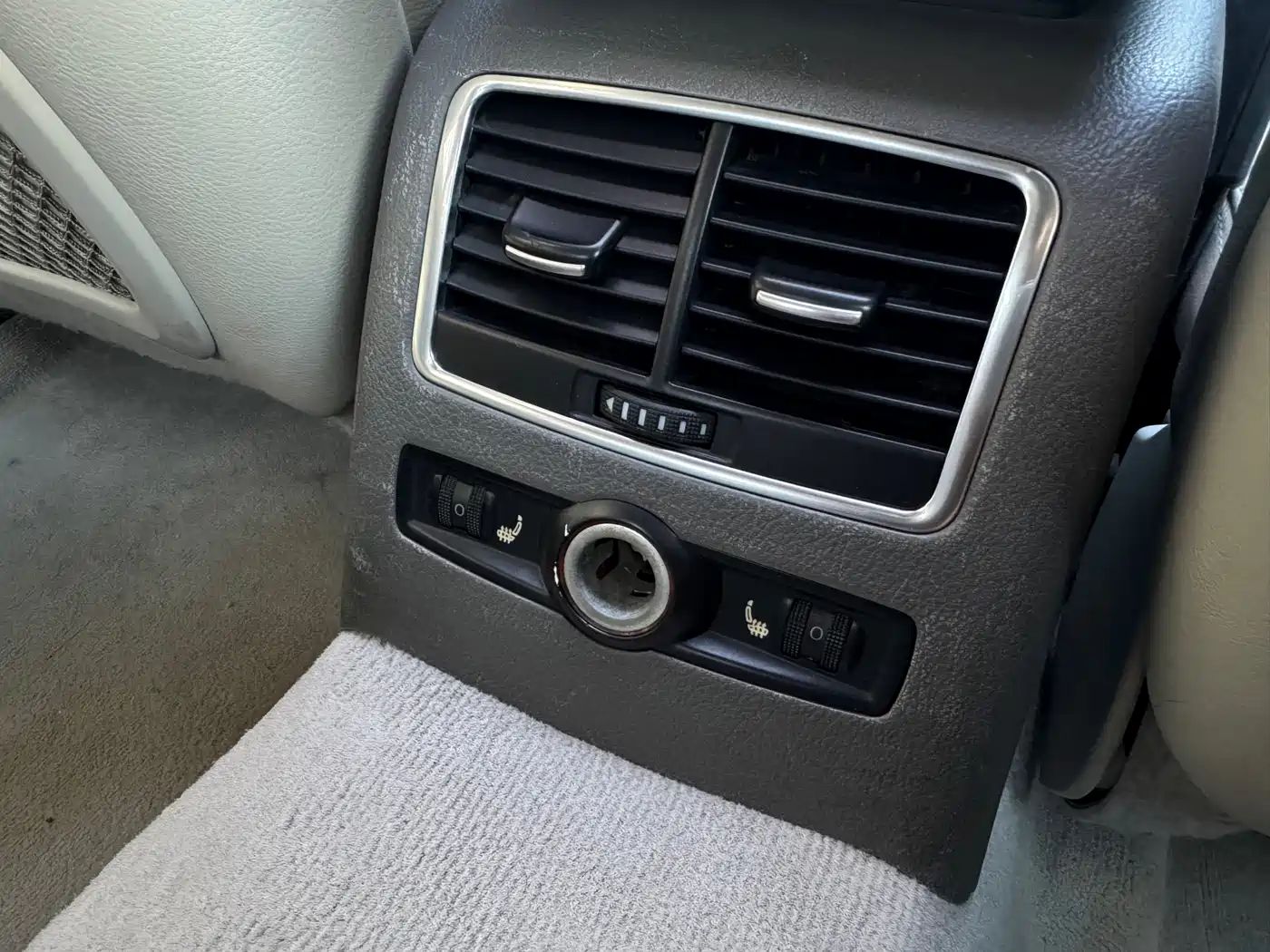 Audi A6L 2010 2010 2.8 FSI Comfort