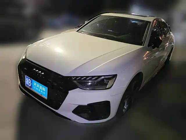 Audi A4L, 2020