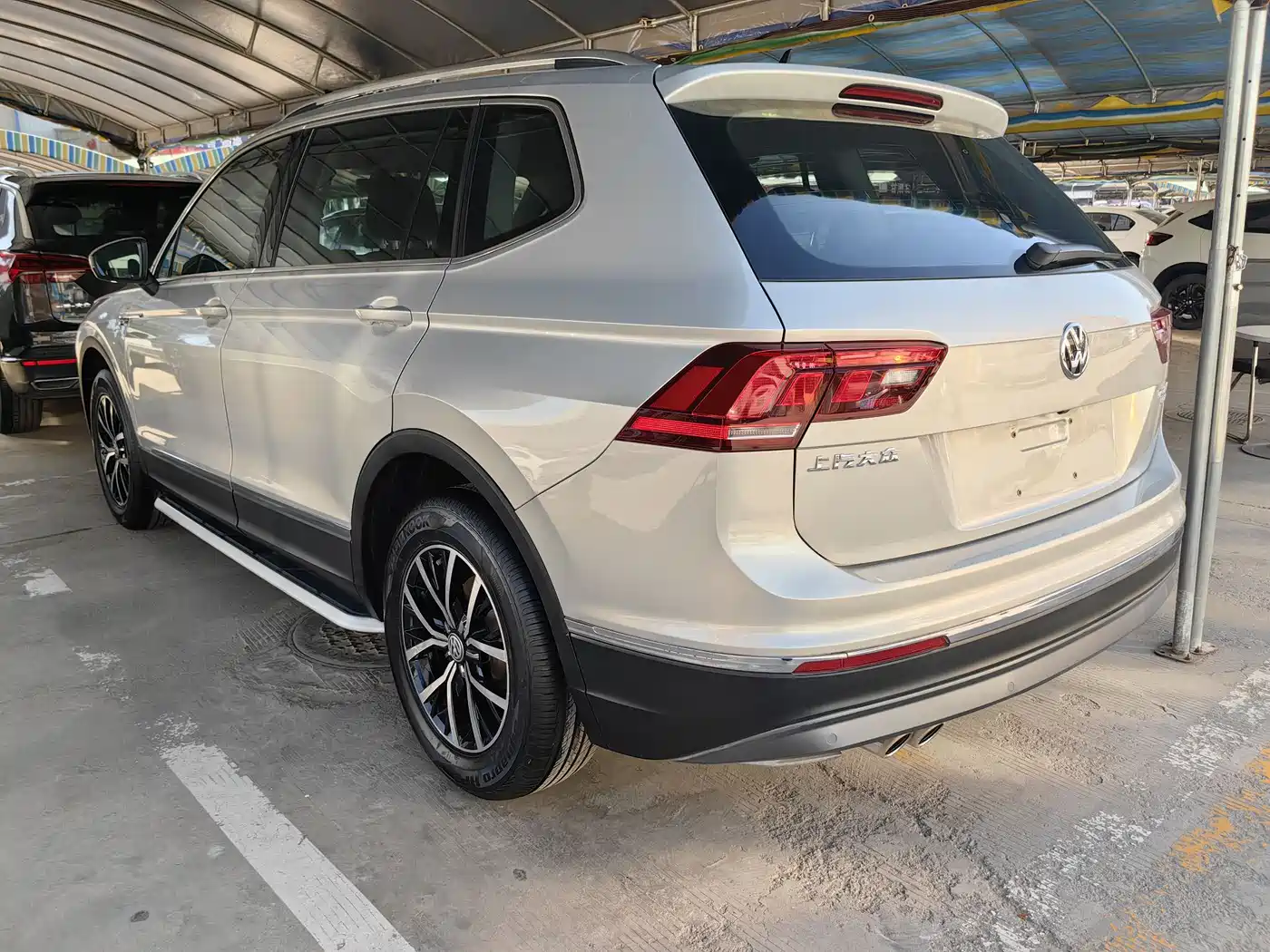Volkswagen Tiguan L 2018 330TSI Automatic 2WD Luxury Edition фото 12