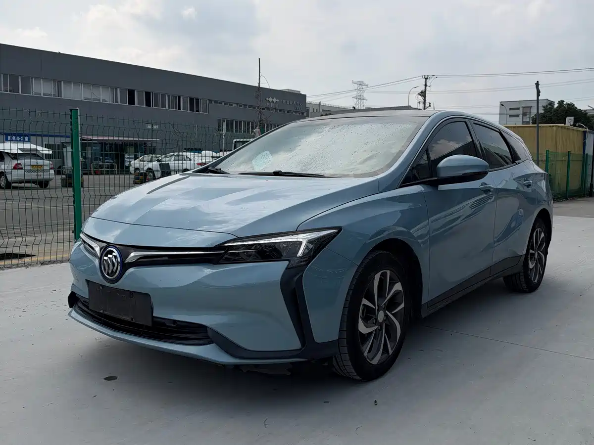 Фото 1 - Buick Velite 6