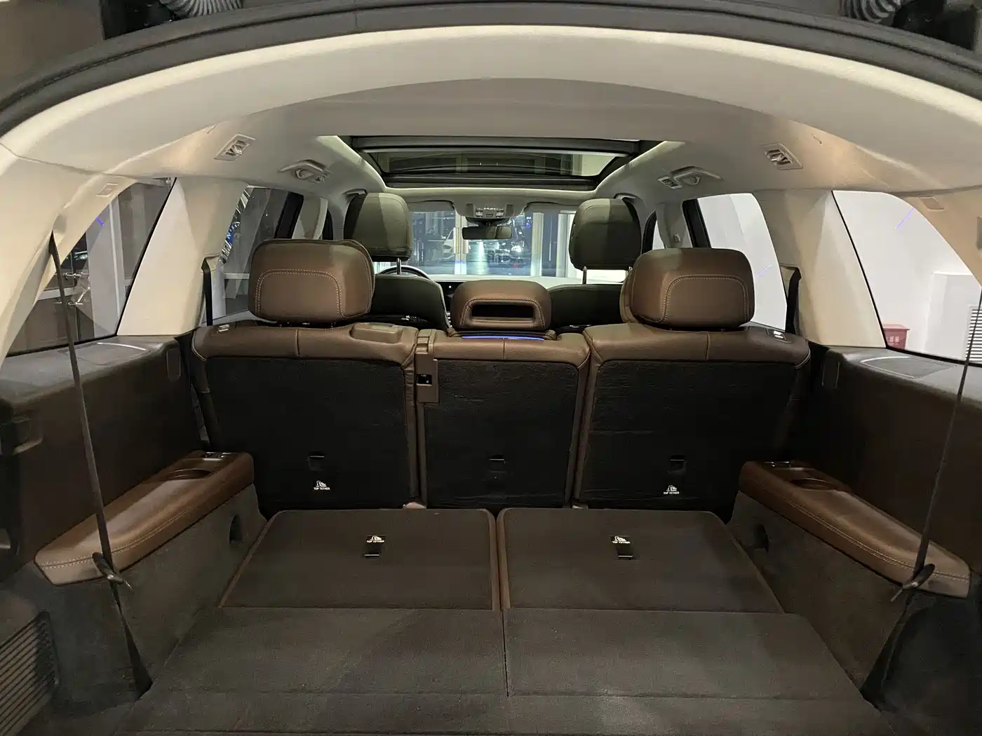 Mercedes-Benz GLS 2022 Second Facelift GLS 450 4MATIC Fashion фото 16