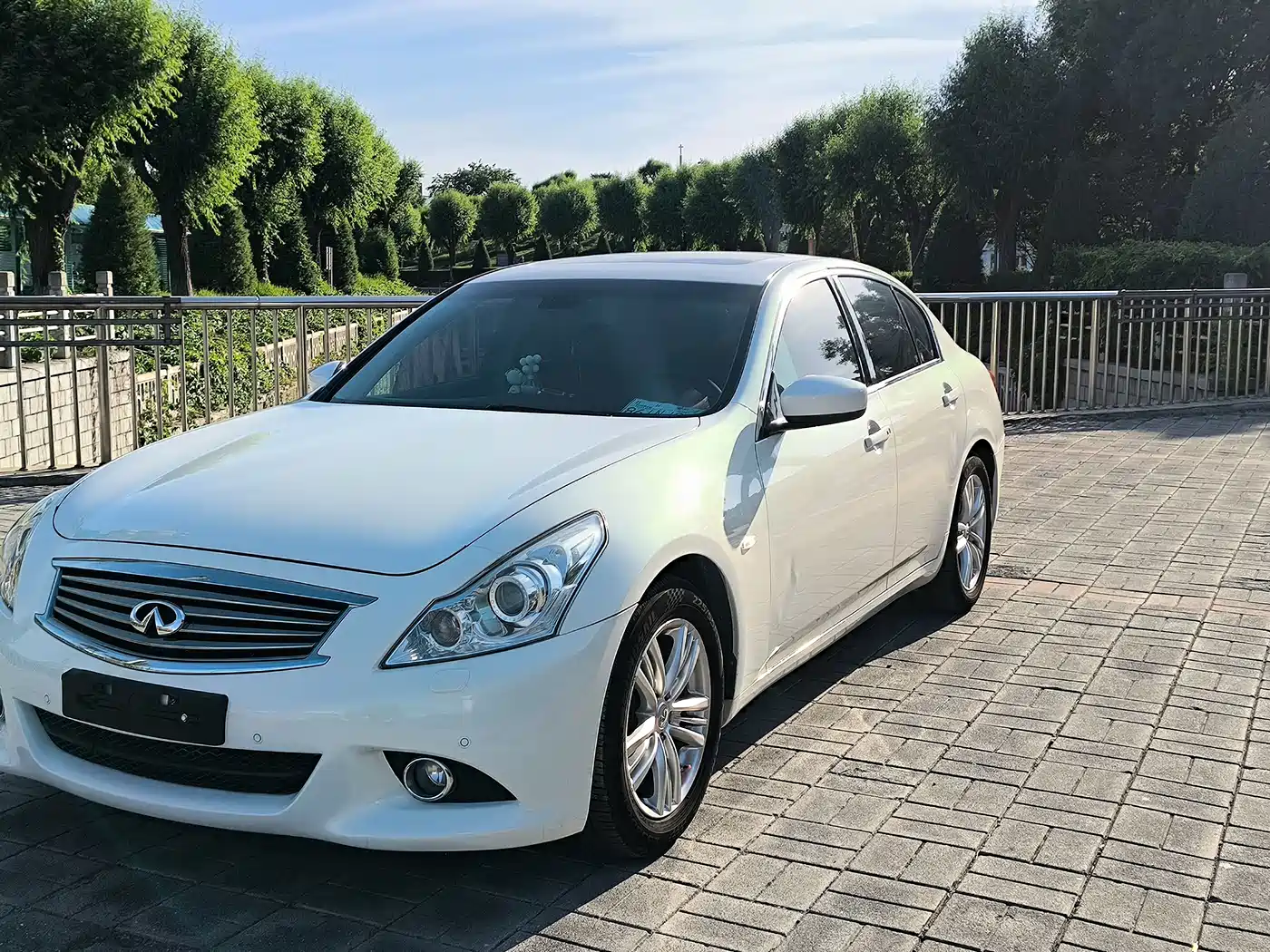 Infiniti G Series 2012 2013 G25 Sedan Luxury Sport Edition