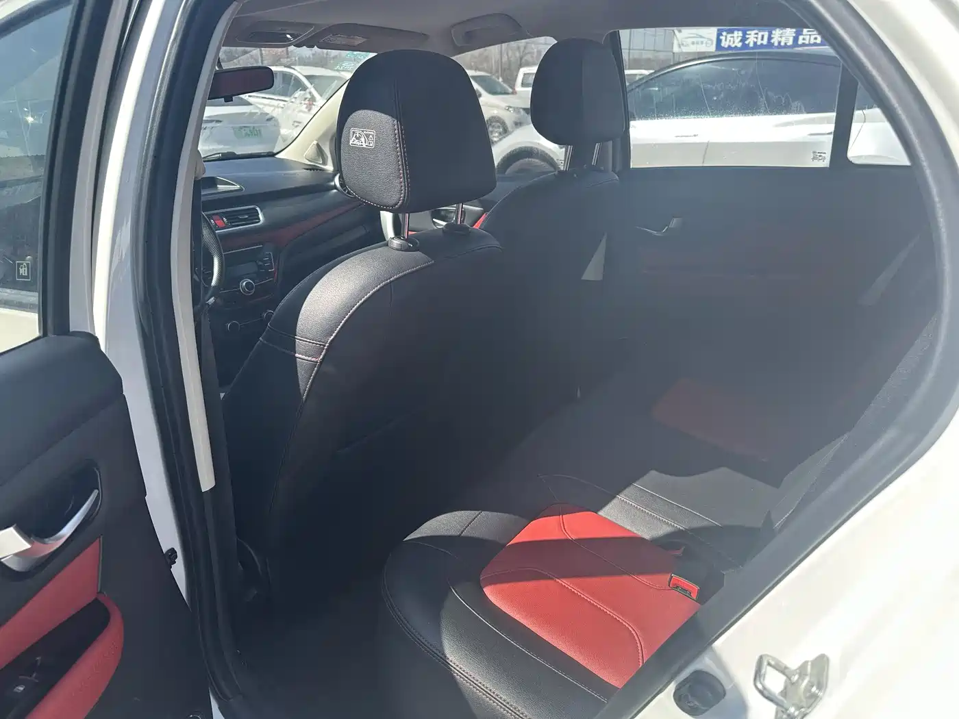 Haval H1 2016 Facelift Blue Label 1.5L Manual Standard фото 6