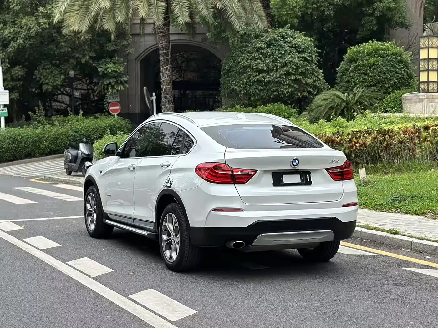 BMW X4 2014 xDrive20i X Design Package фото 11