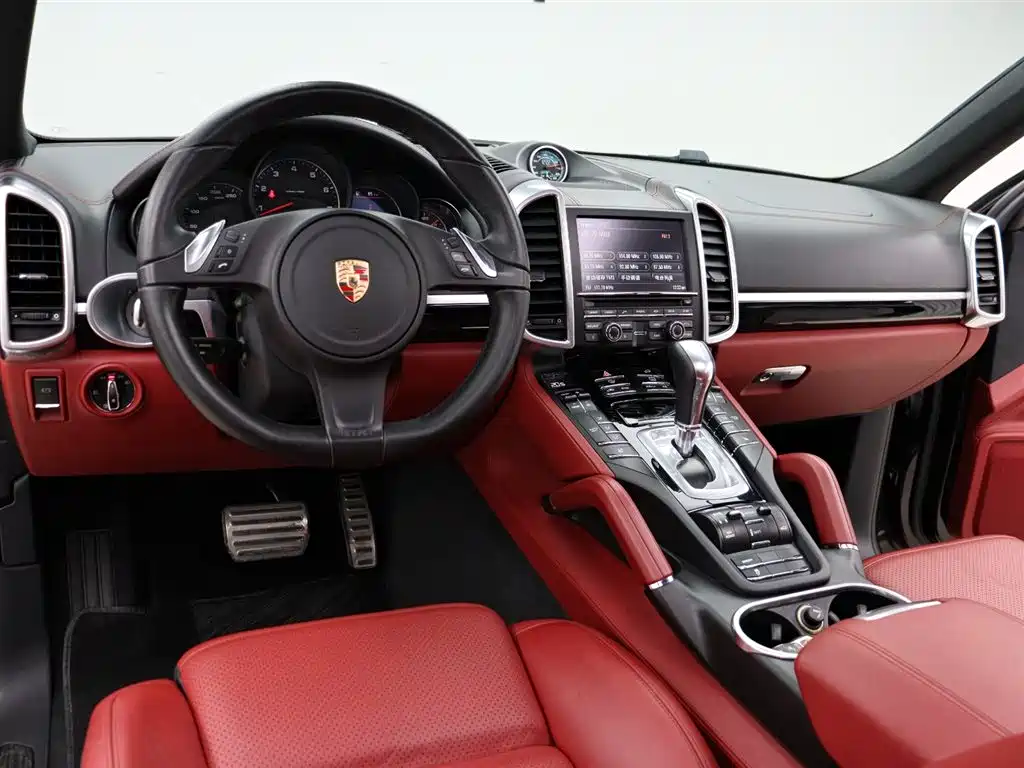 Porsche Cayenne 2014 Cayenne Platinum Edition 3.0T фото 11