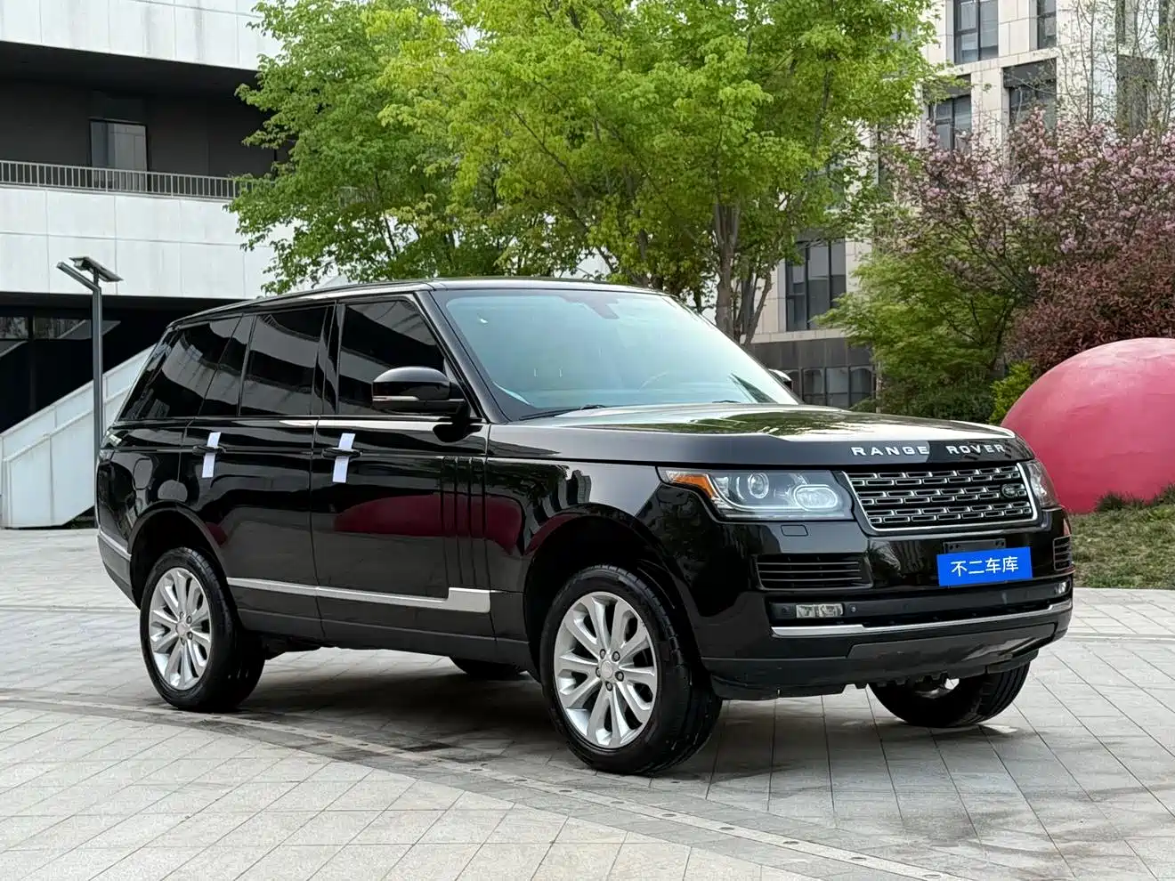 Land Rover Range Rover 2014 3.0 TDV6 Vogue SE фото 3