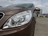 Фото 8 - Buick GL8