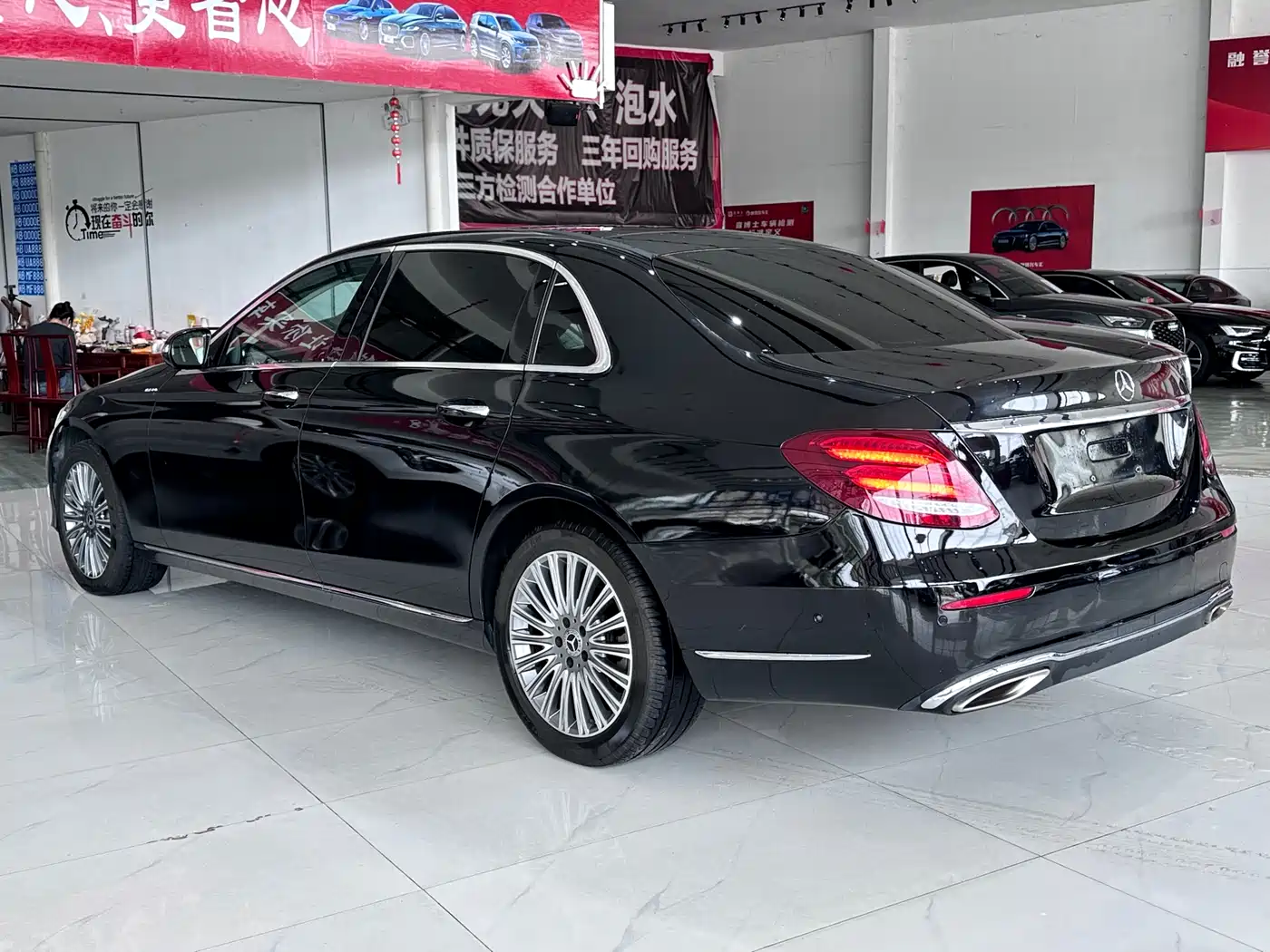 Mercedes-Benz E-Class 2020 E 300 L Fashion фото 9