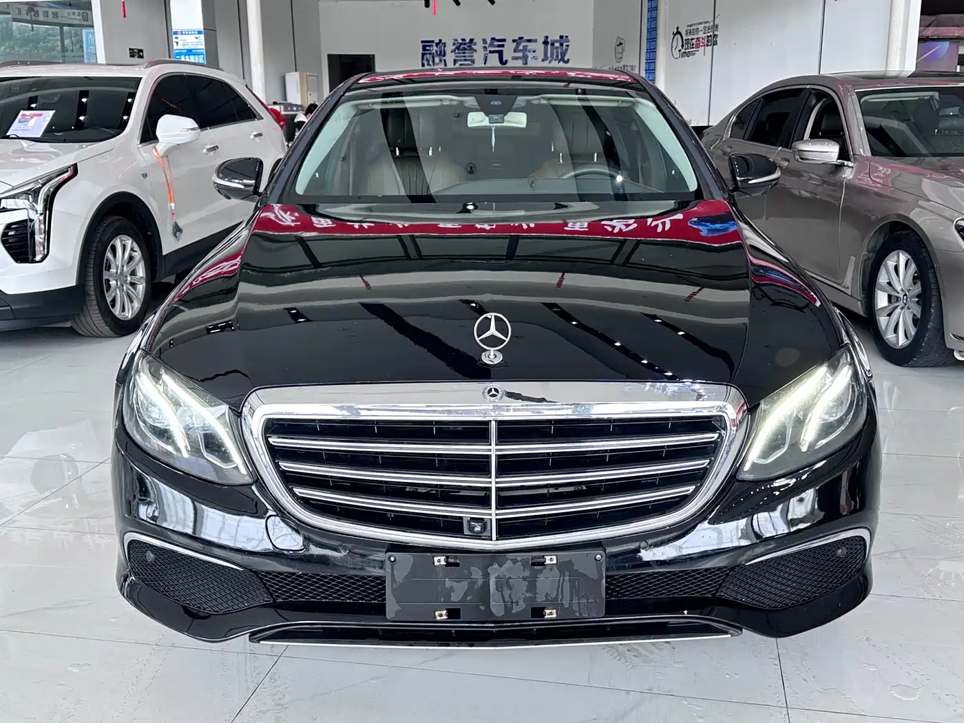 Mercedes-Benz E-Class 2020 E 300 L Fashion фото 2