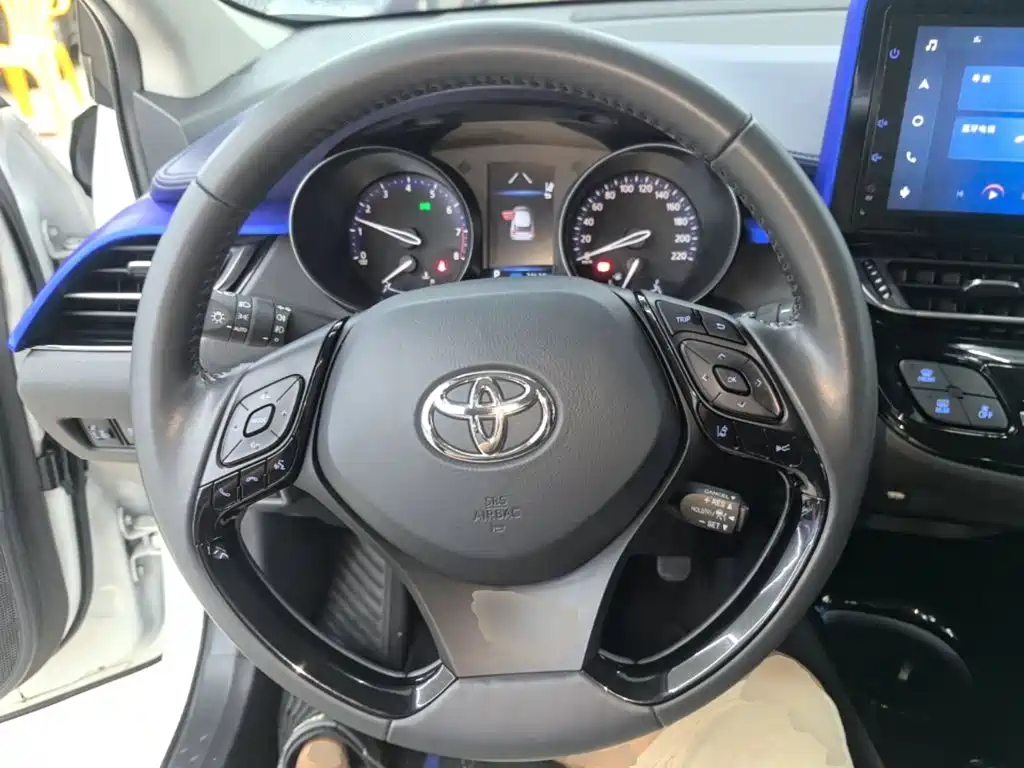 Toyota C-HR 2022 2021 2.0L Luxury Edition