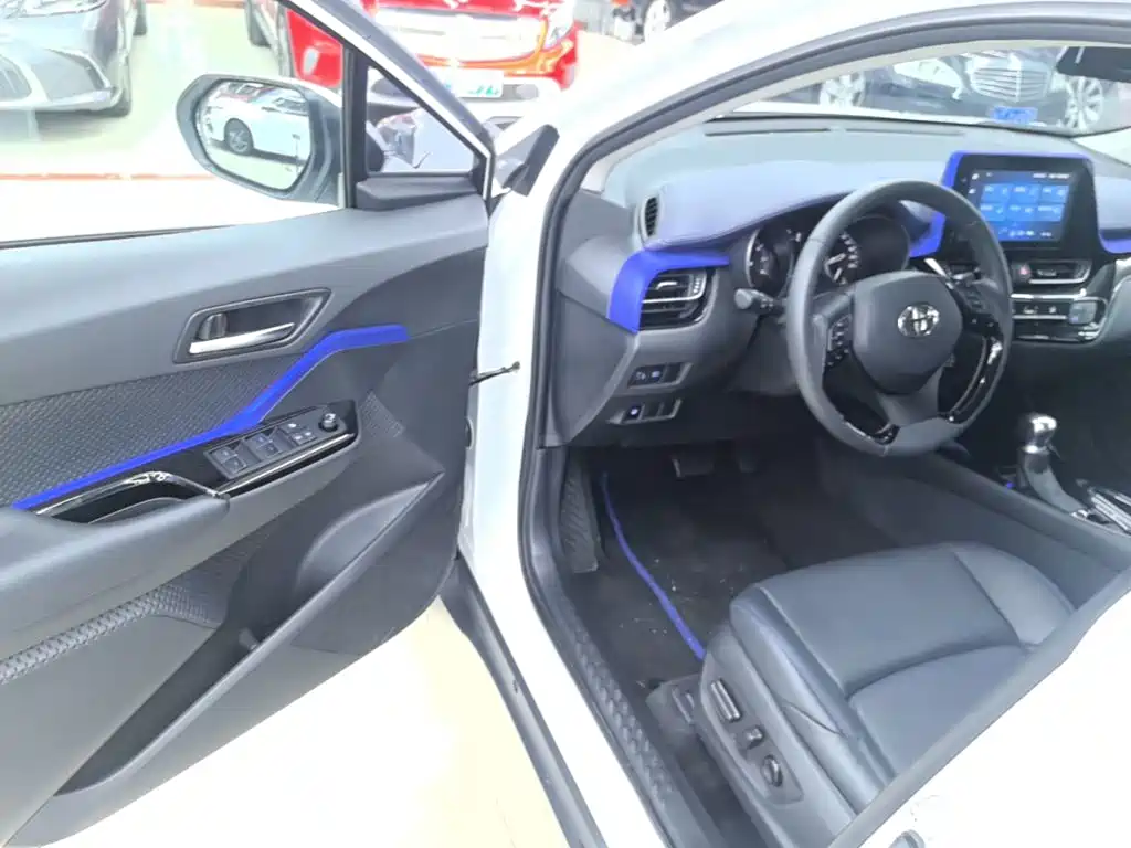 Toyota C-HR 2022 2021 2.0L Luxury Edition