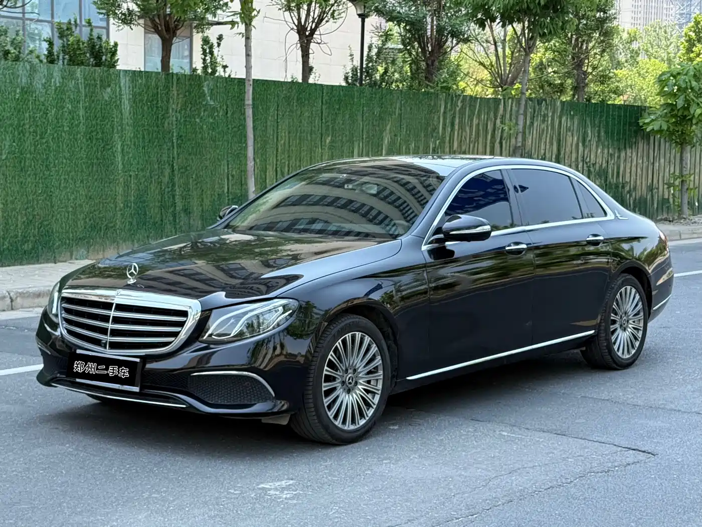 Mercedes-Benz E-Class 2019 E 300 L Luxury