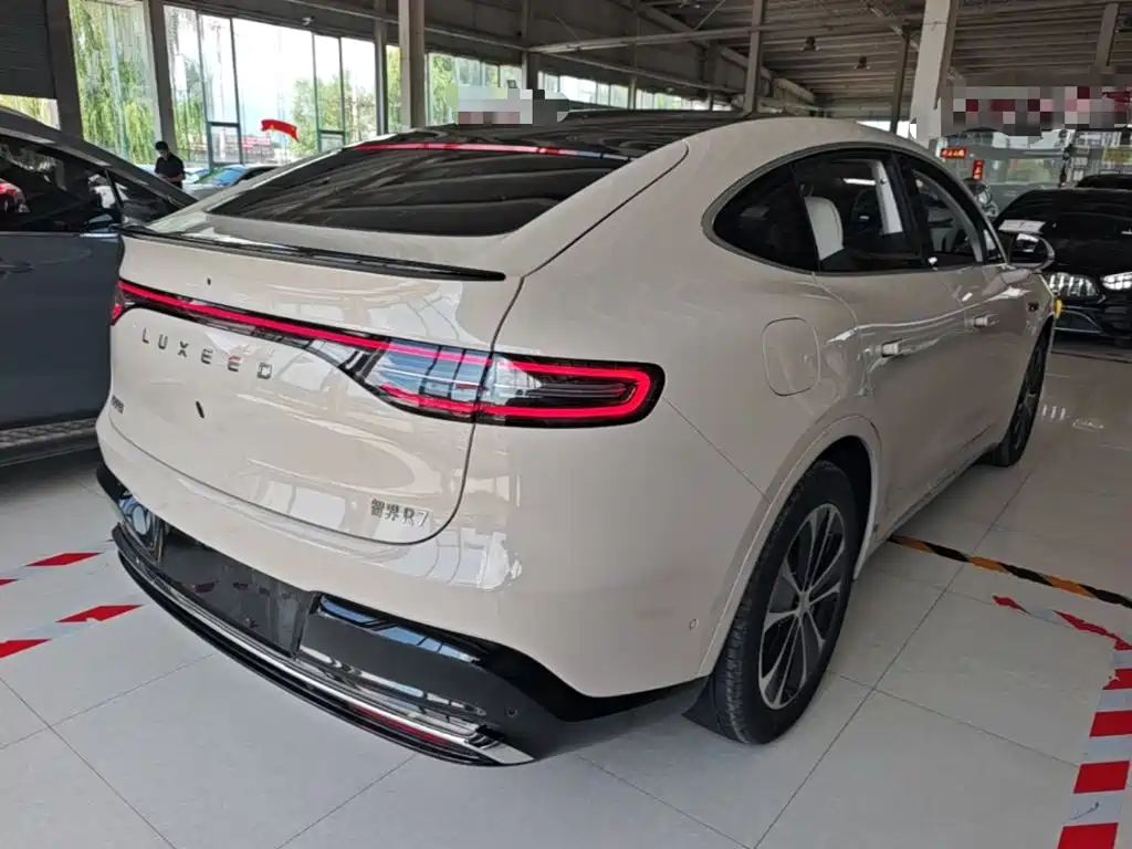 Zhijie Luxeed R7 2026 2026 Range Extender Max+