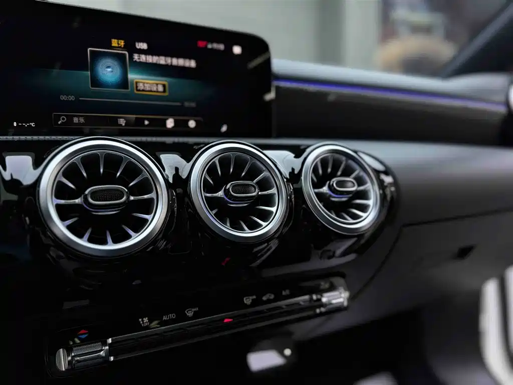 Mercedes-Benz A-Class 2022 A 200 L Sport Sedan Style фото 13
