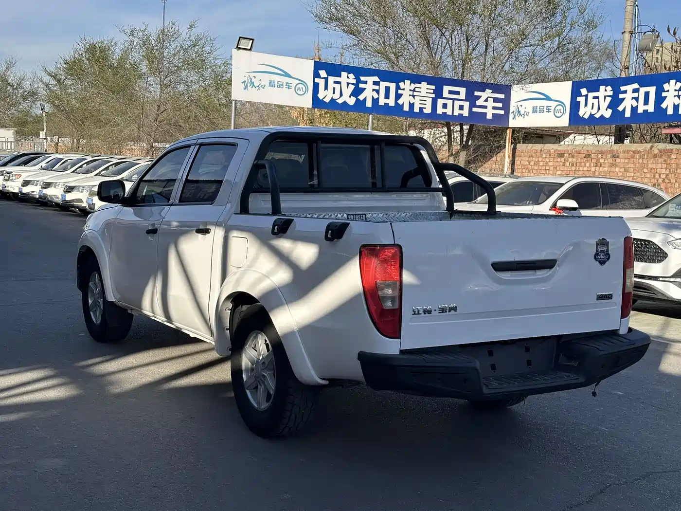 Jiangling Baodian 2023 2023 2.5T Diesel 4WD Comfort Edition Standard Wheelbase JX4D25A6L