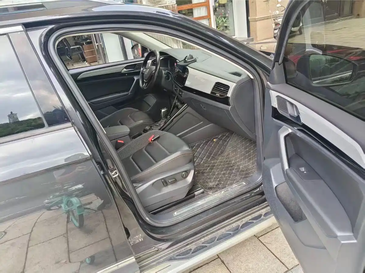 Volkswagen Tayron 2019 330TSI 4WD Luxury China V фото 5