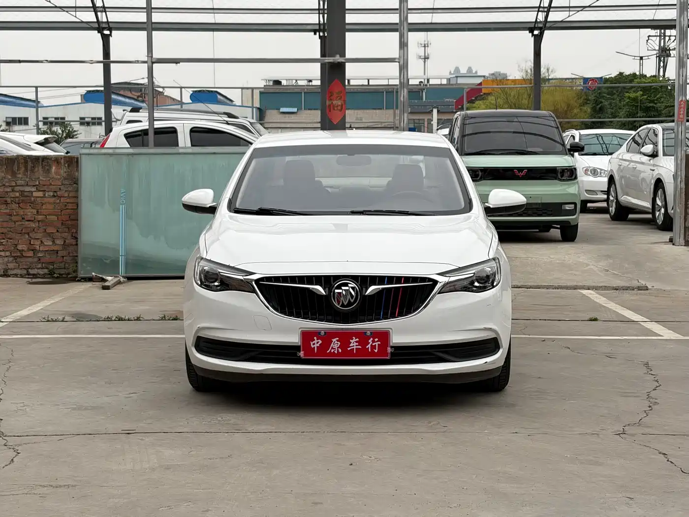 Buick Excelle 2018 15T Manual Progressive (China V) фото 2