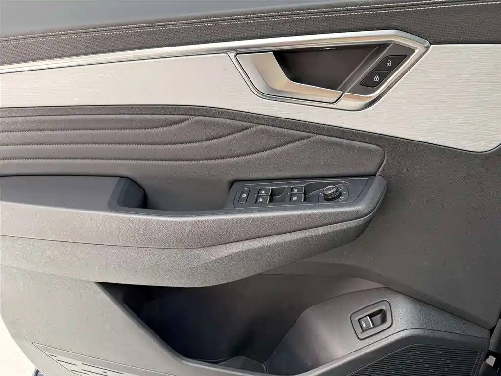 Volkswagen Talagon 2021 530TSI 4WD Flagship Victory Edition Pro фото 21