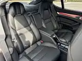 Фото 15 - Porsche Panamera