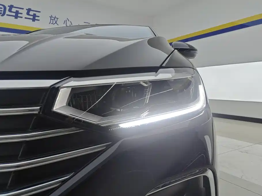 Фото 5 - Volkswagen Lavida