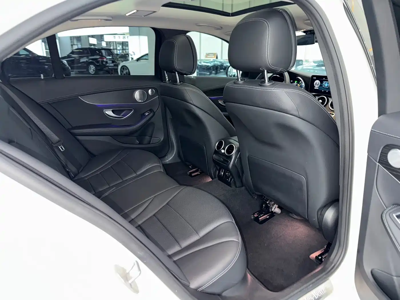Mercedes-Benz C-Class 2021 C 260 L Sport Starry Exclusive Edition фото 12