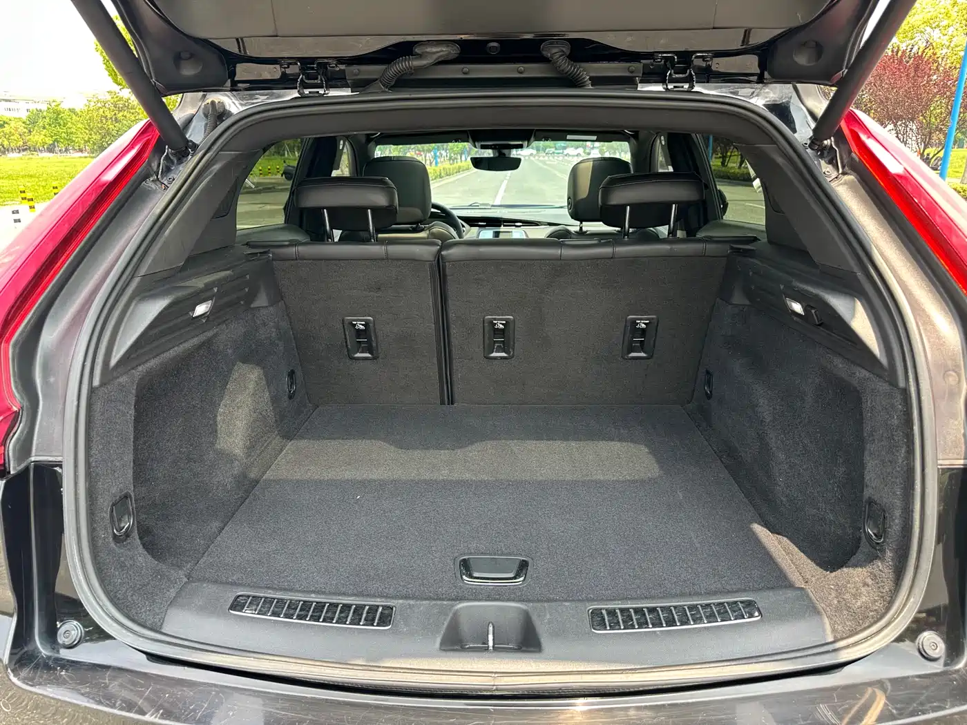 Cadillac XT4 2020 28T FWD Leading Trim фото 21