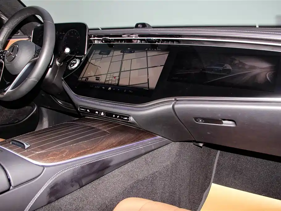 Mercedes-Benz E-Class 2025 Facelift E 300 L Luxury фото 23