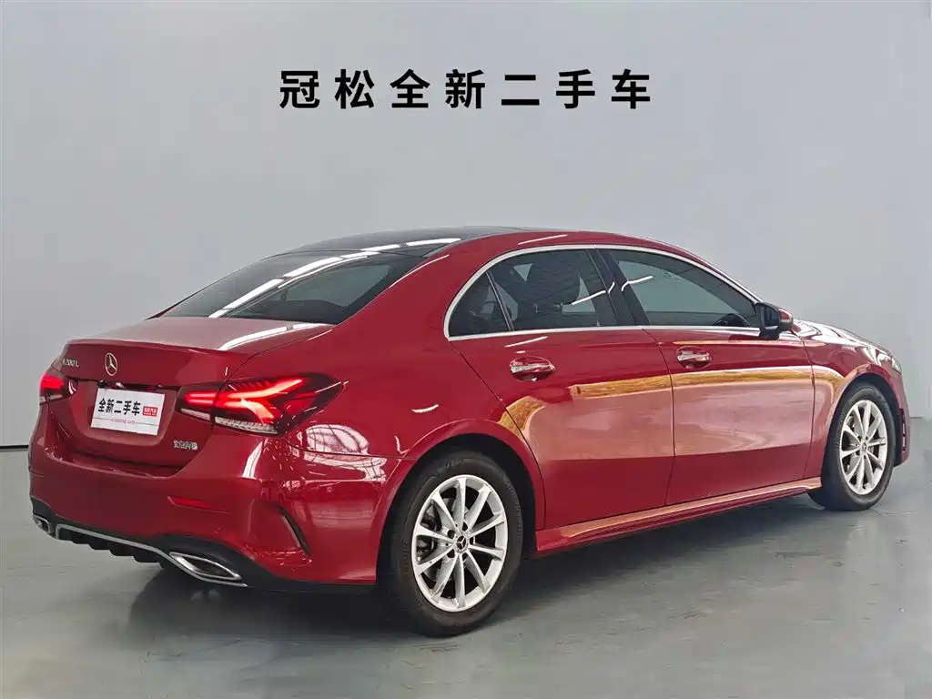 Mercedes-Benz A-Class 2022 A 200 L Sport Sedan Style фото 4