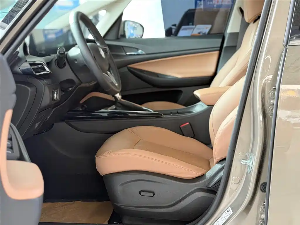 Buick GL6 2021 323T Mild Hybrid Connected Luxury фото 4