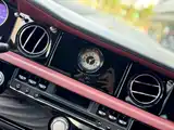 Фото 21 - Rolls-Royce Phantom
