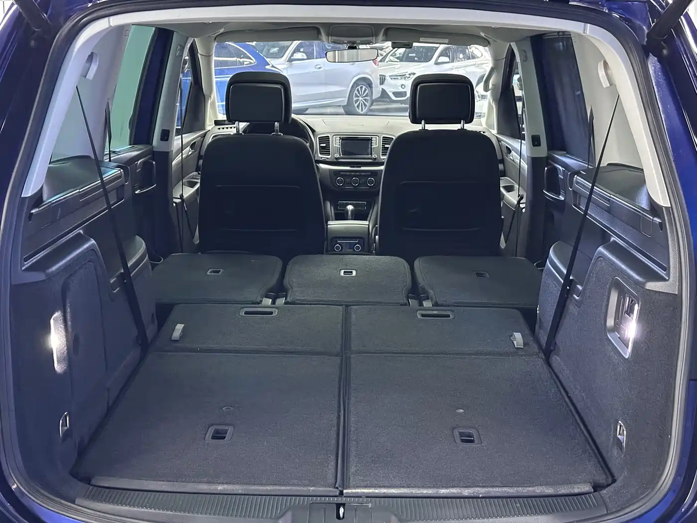 Volkswagen Sharan 2018 2018 380TSI Comfort 7-Seater