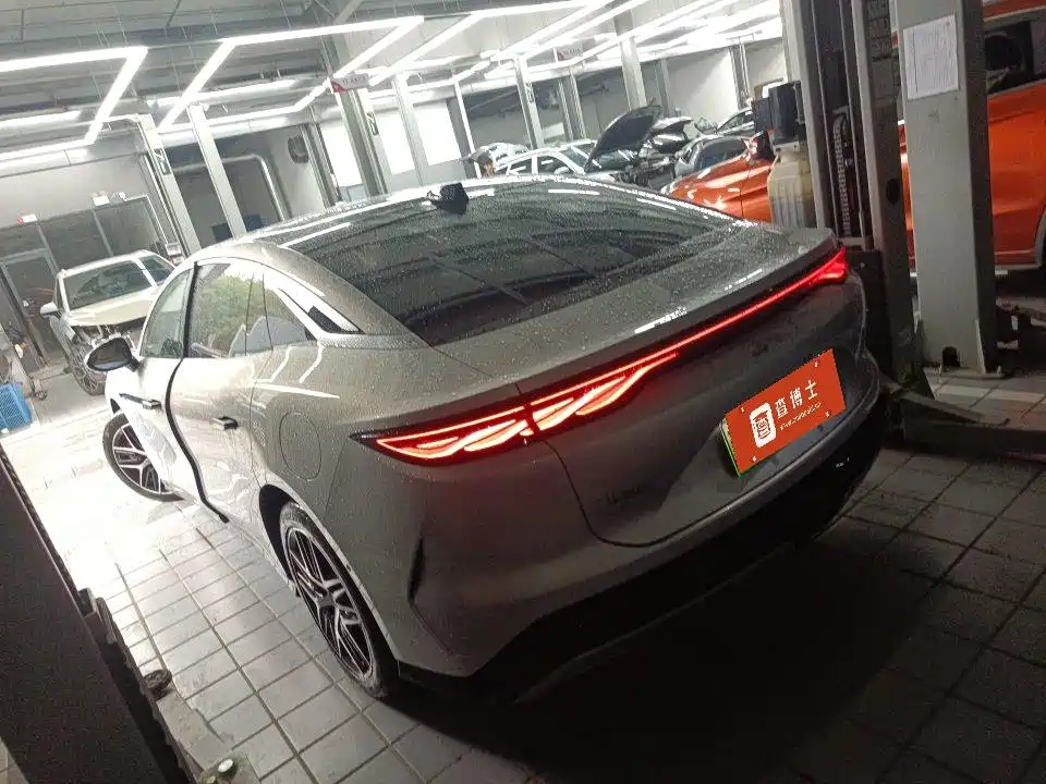 BYD Han L 2025 EV AWD LiDAR Flagship фото 3