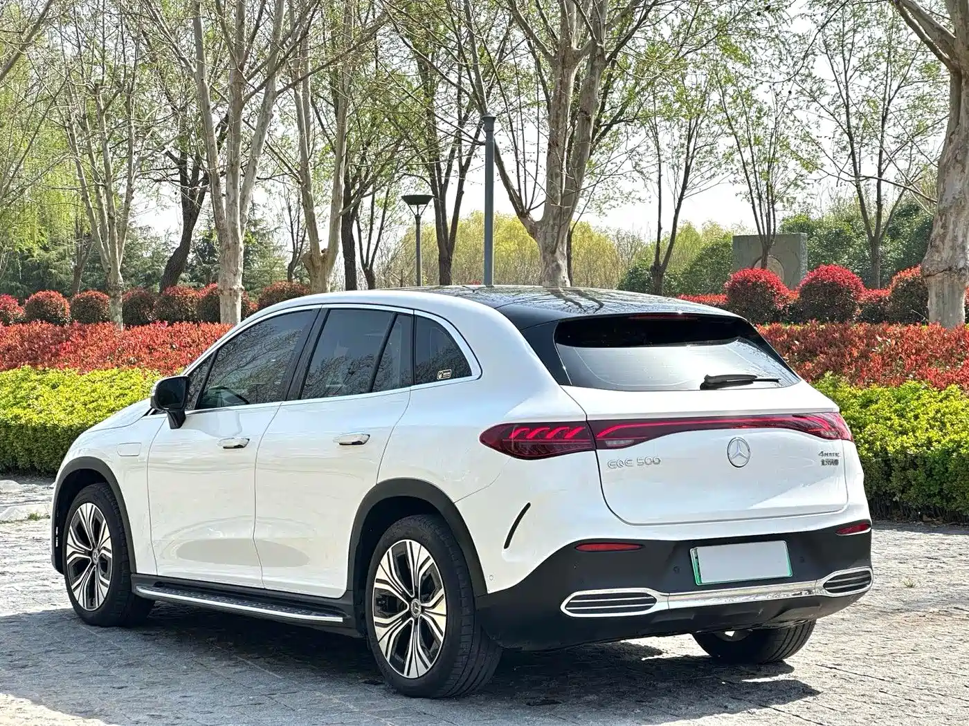 Mercedes-Benz EQE SUV 2024 500 4MATIC Pioneer Edition фото 8