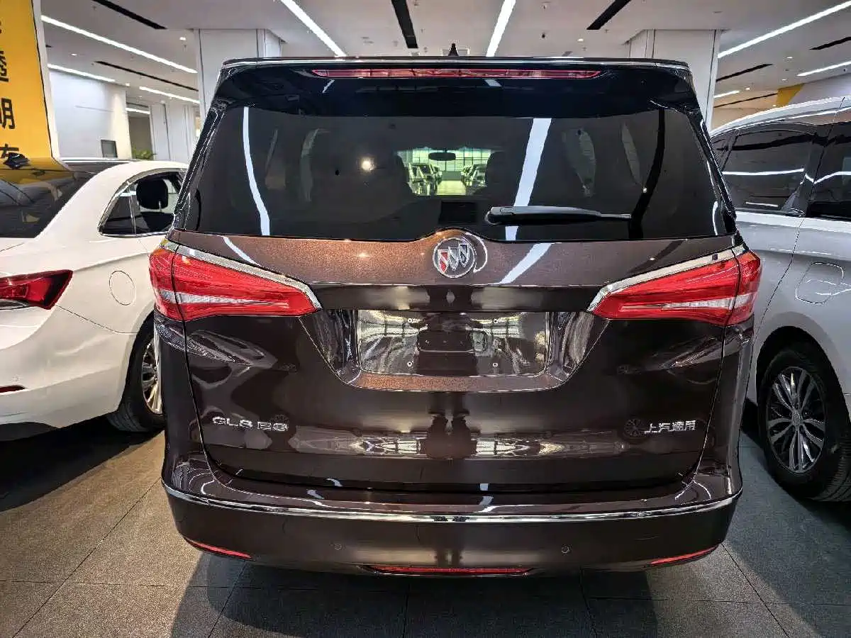 Buick GL8 2017 ES 28T Premium China V фото 3