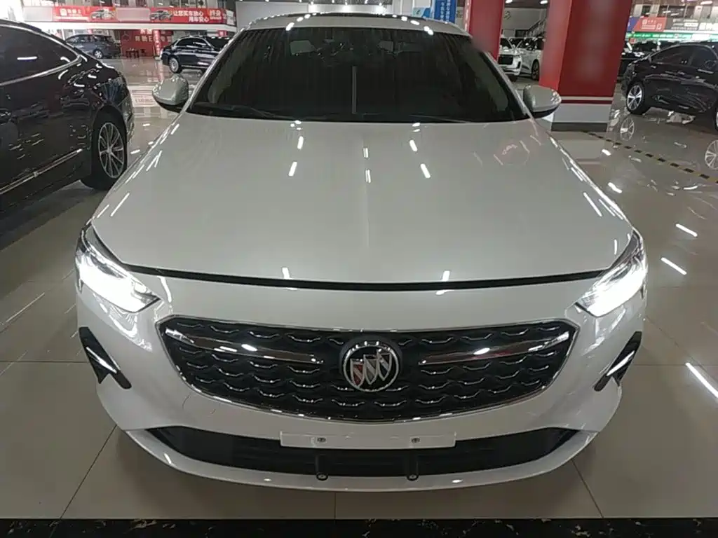 Фото 3 - Buick Regal
