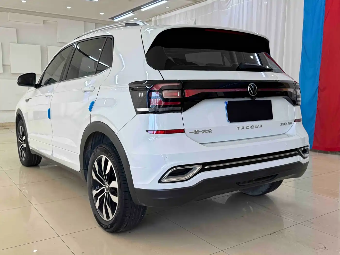 Volkswagen Tanying 2021 280TSI DSG R-Line Intelligent Connect Edition фото 4