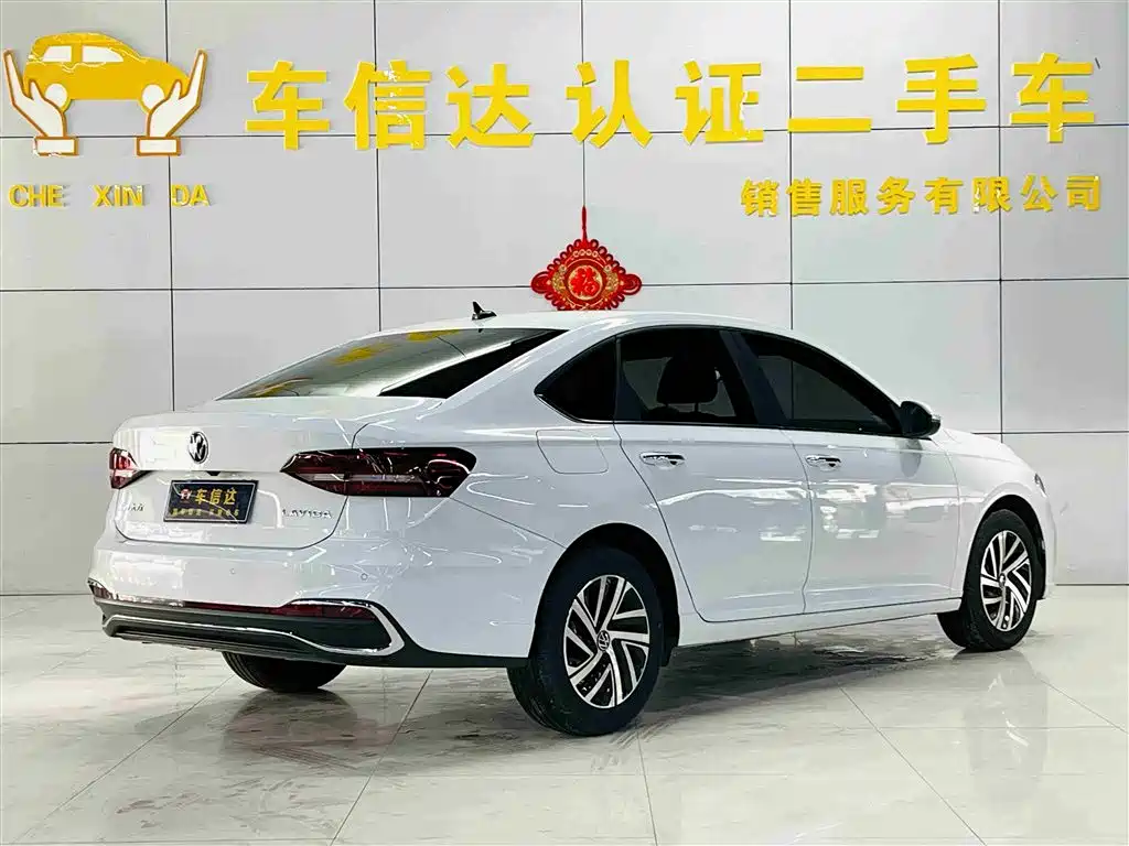 Volkswagen Lavida 2024 Model 1.5L Automatic 5 Million Edition фото 3