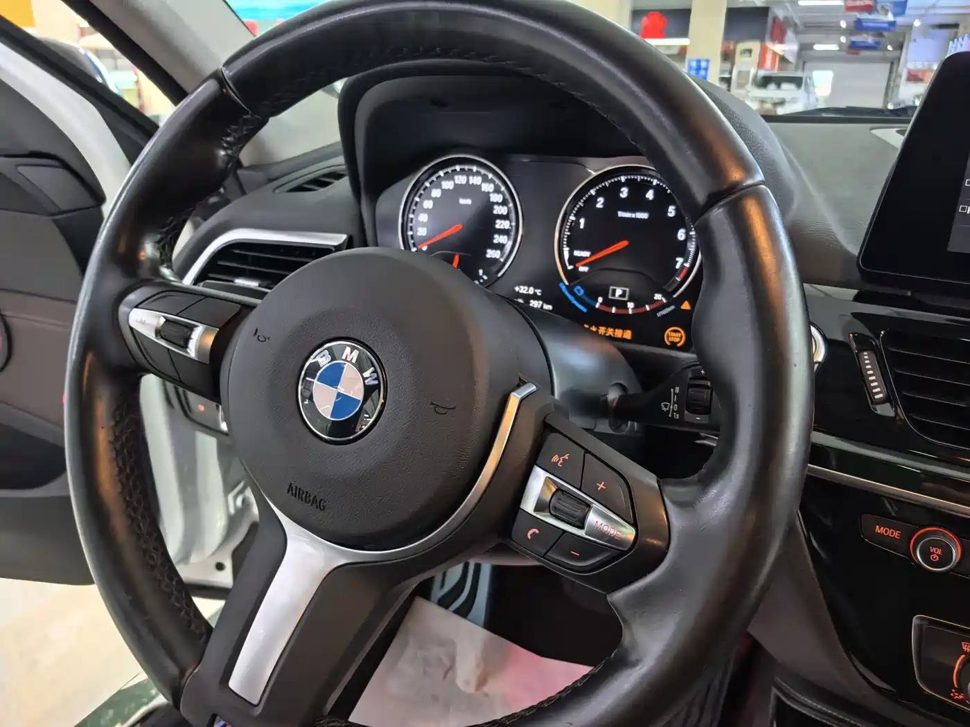 BMW 1 Series 2023 2023 120i M Sport Shadow Edition