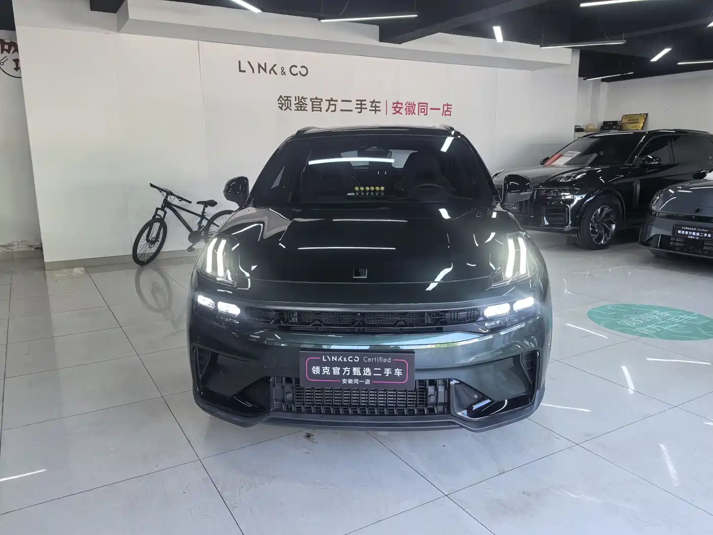 Lynk & Co 06 2023 Remix 1.5T Hero фото 2