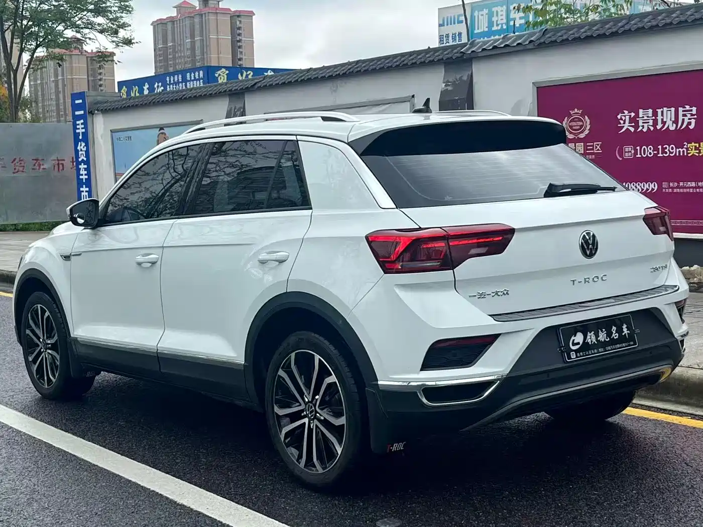 Volkswagen T-ROC 2021 280TSI DSG 2WD Comfort Smart Connect Edition фото 6