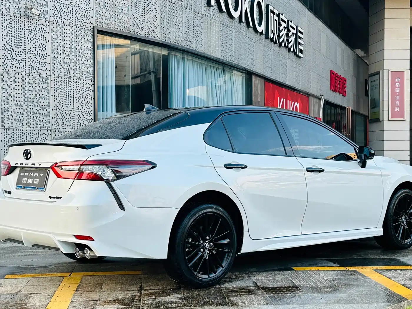 Toyota Camry 2023 2022 2.5S Knight Edition