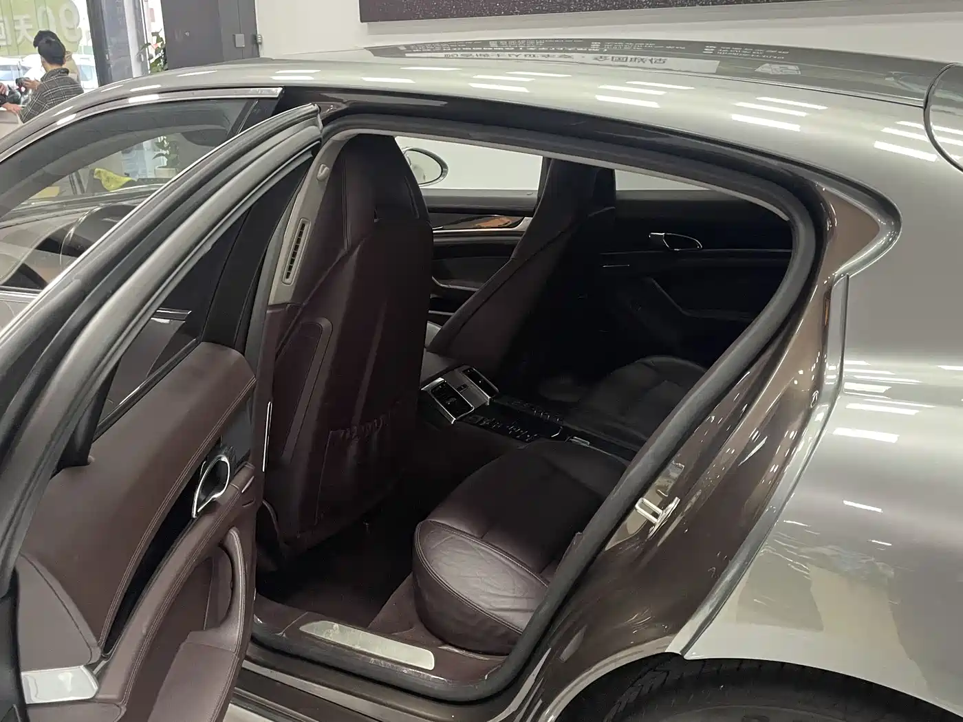 Porsche Panamera 2014 Panamera 4 3.0T фото 10