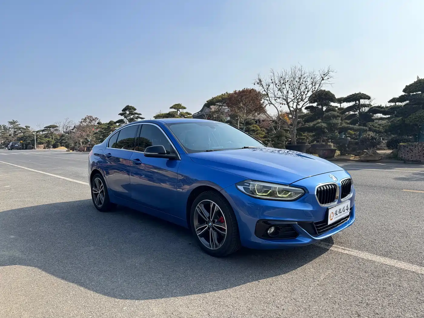 BMW 1 Series 2017 118i Sport фото 2