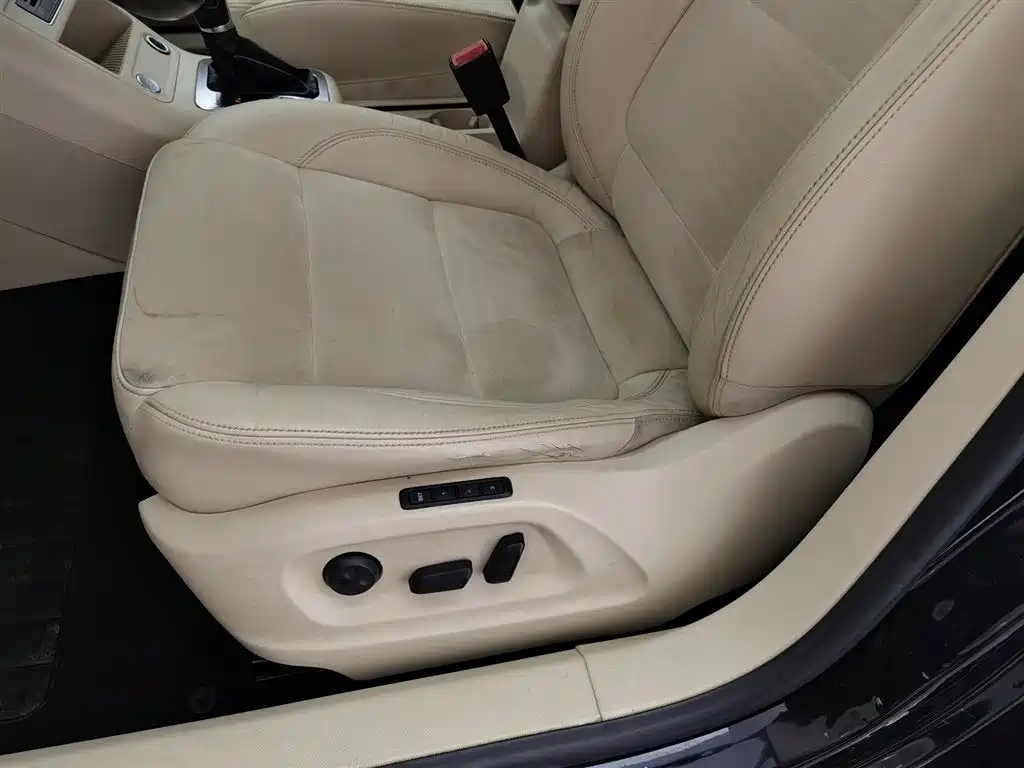 Volkswagen Tiguan 2013 2.0TSI Automatic AWD Flagship Edition фото 20