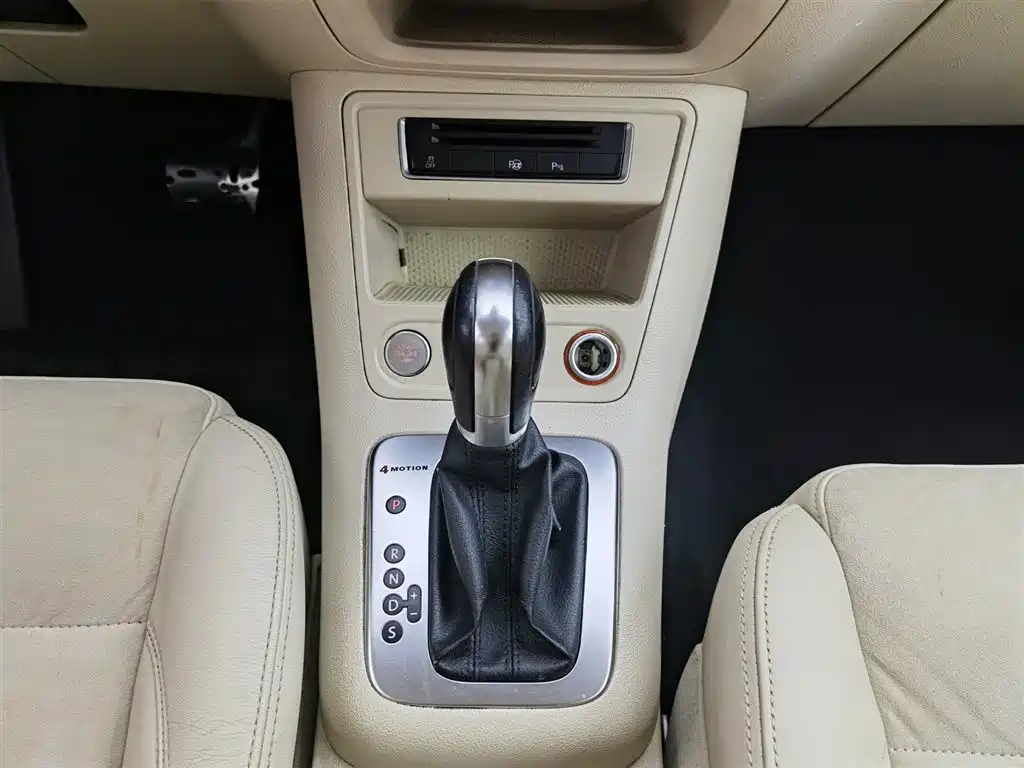Volkswagen Tiguan 2013 2.0TSI Automatic AWD Flagship Edition фото 13