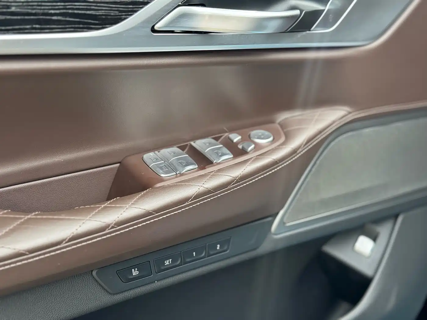 BMW 7 Series 2019 740Li Leading M Sport Package фото 6